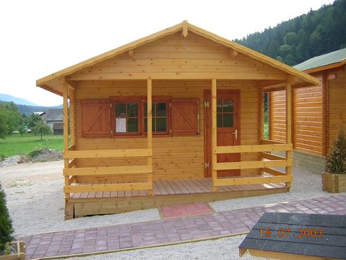 Bungalovi Leseni bungalovi