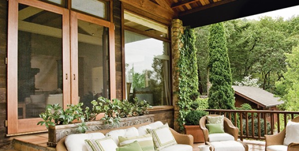 Lesena okna za brunarice