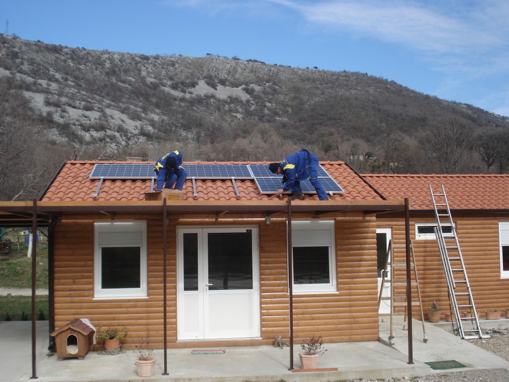 Sončna elektrarna za vikend Sončna elektrarna za vikend