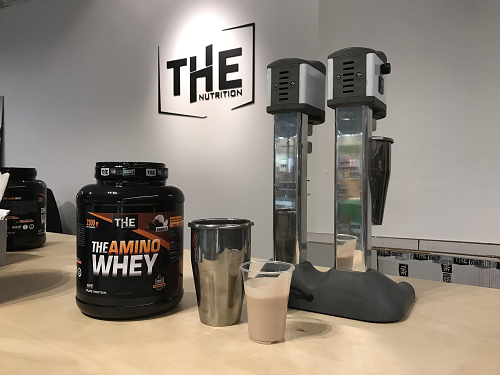 Whey proteini v prahu