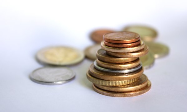 Izplačilo odpravnine in letni regres