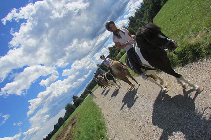 Jahanje Jahanje konjev