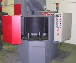 Peskanje in krivljenje pločevine