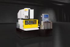 Cena CNC žične erozije Fanuc ali CNC potopne erozije je pri nas ugodna
