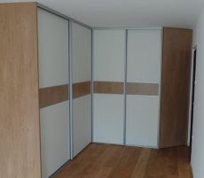 Načrti in ideje za izdelavo vgradne omare po naročilu v različnih barvah