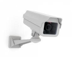 Videonadzor, domofoni, protivlomni in alarmni sistemi kot del pametne hiše